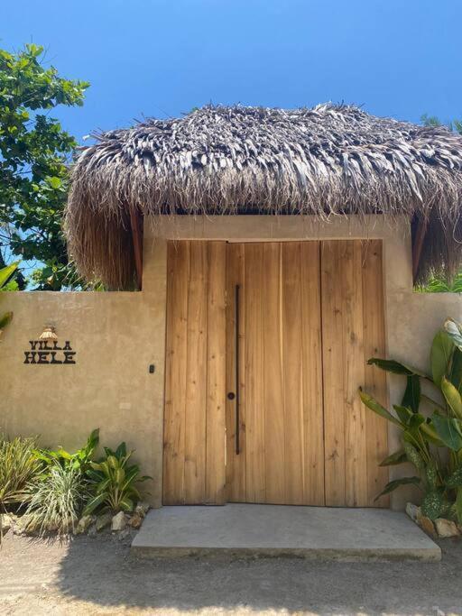 Hele Villa General Luna (Surigao del Norte)