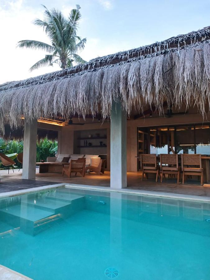 Hele Villa General Luna (Surigao del Norte)